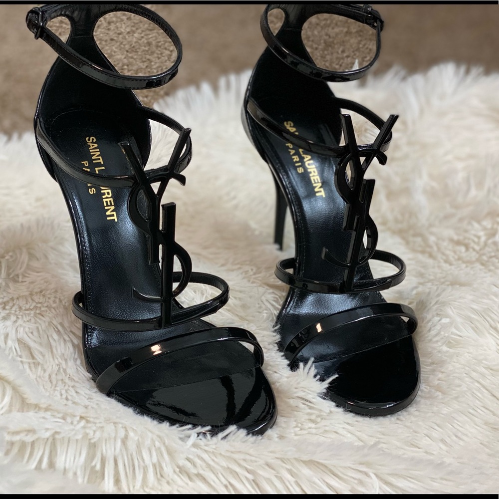 Saint Laurent authentic YSL Original black heels with box and dust bags.